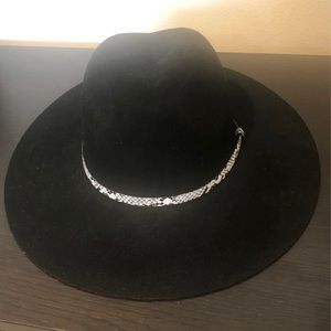 Treasure & Bond snakeskin hat